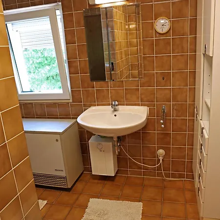 Trautes Heim Apartment *